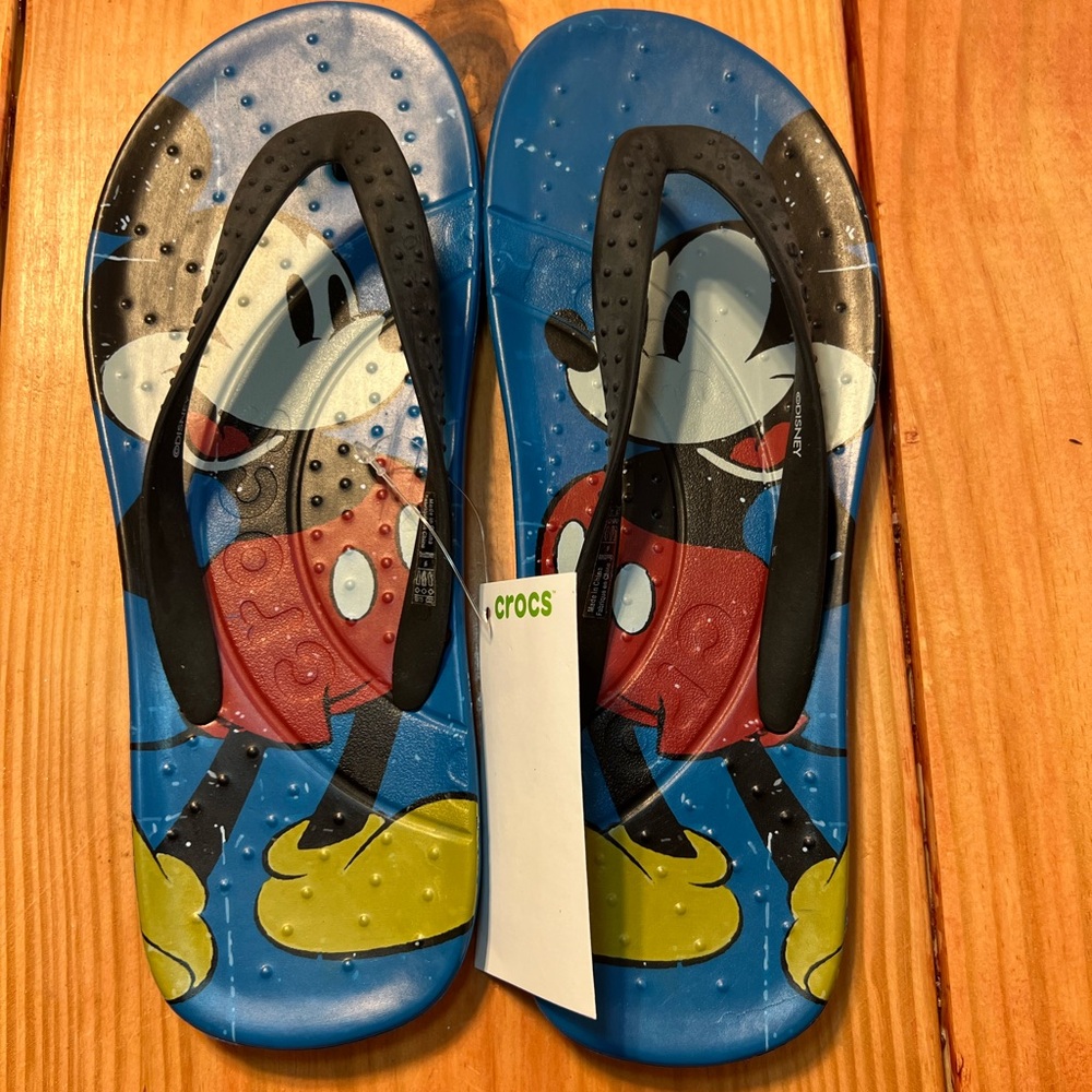 CROCS unisex mickey mouse  Flip Flops